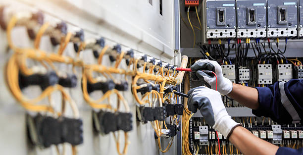 Professional Electrician technician working in Normal, IL